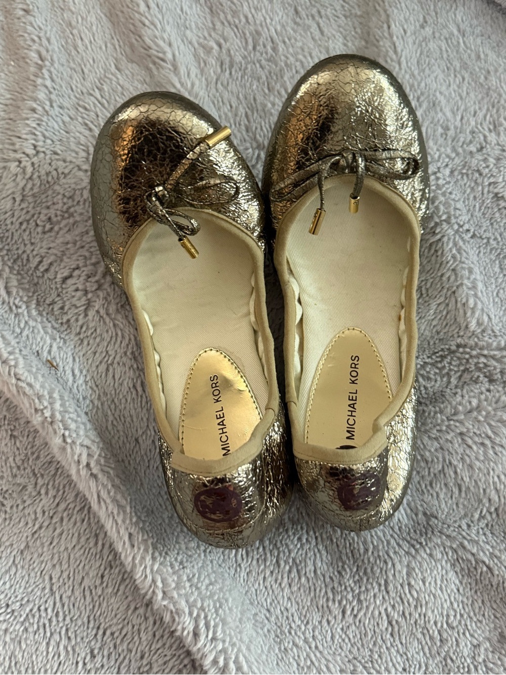 NEW SIZE 7 Michael Kors Cracked Metallic Ballet Flats in Gold